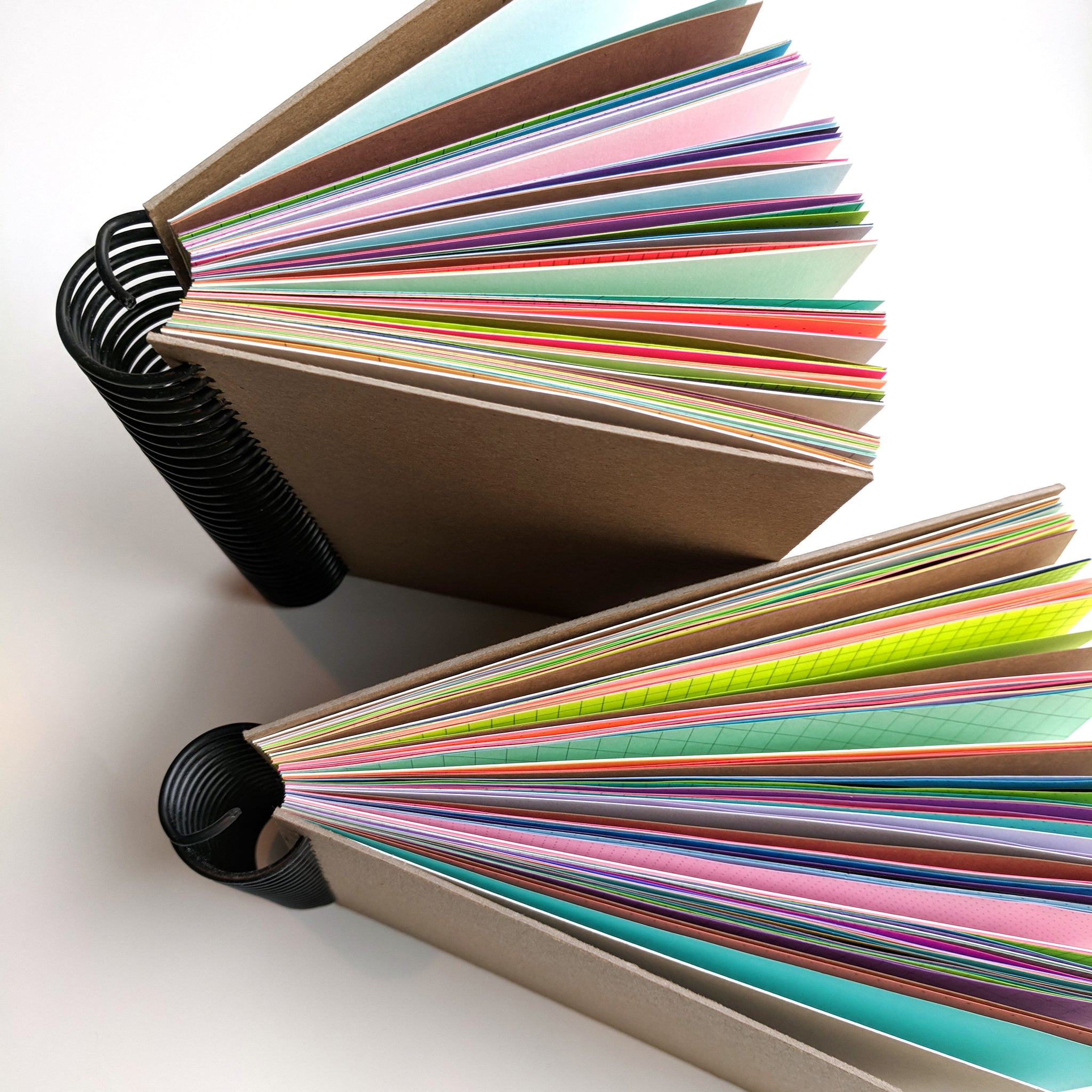 JUNQUE JOURNAL – Yellow Paper House