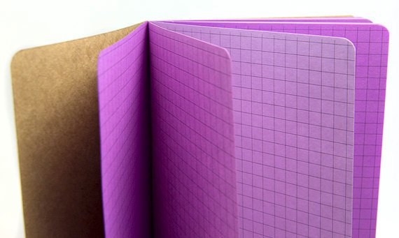 Papel Pintado Líneas Gráficas Morado Lila - 53 Cm X 10.05 M - ESTAhome